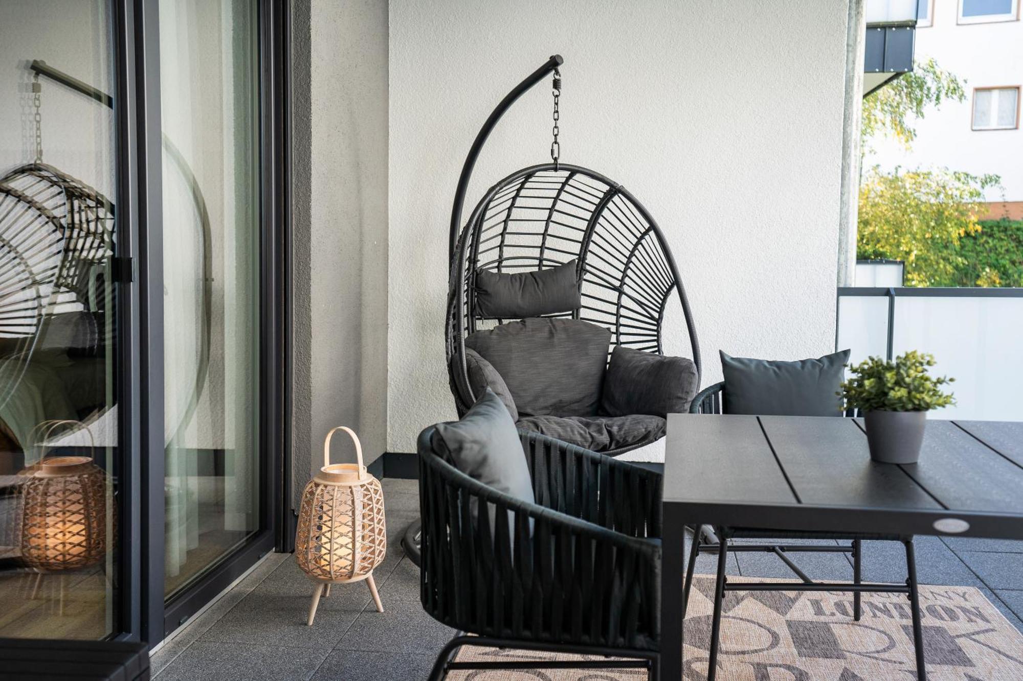 Reitz - Apartment I Zentrale Lage I Stellplatz I 55Qm I 2 Zimmer I Kueche I Bad I Terrasse Бад-Херсфельд Экстерьер фото